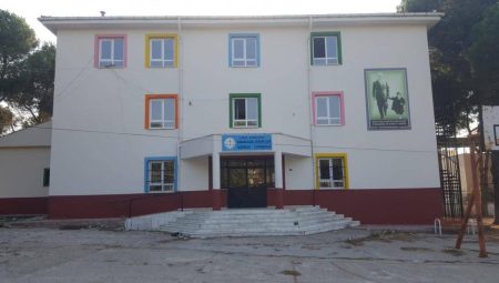 Kemalpaşa’daki Öğretmenin İzin Tartışması Büyüyor! Eğitim İş’ten Sert Yanıt! 